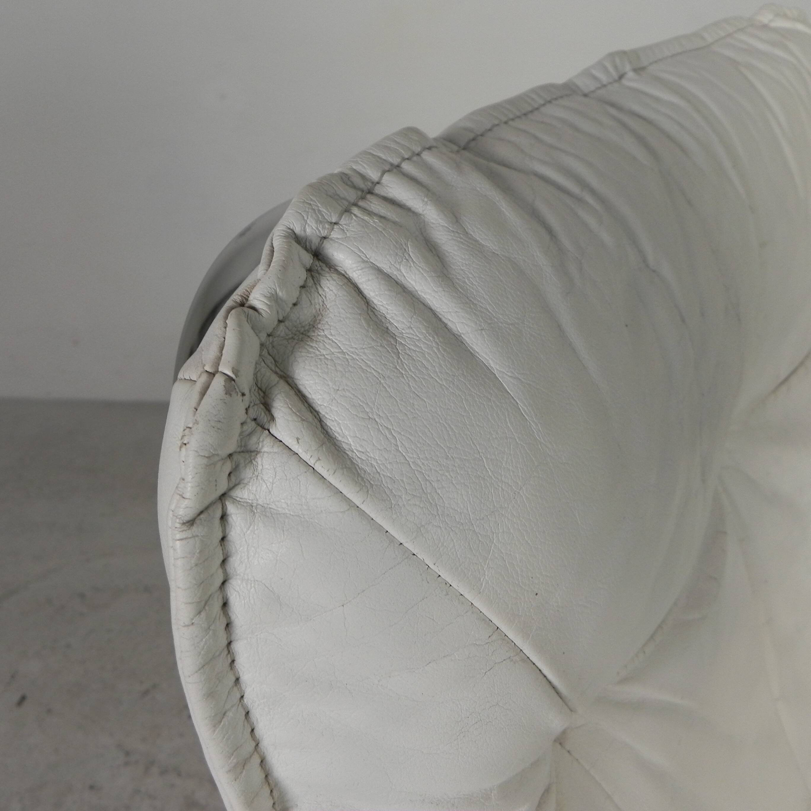 Leolux armchair, swivel chair with white leather upholstery, 1960s