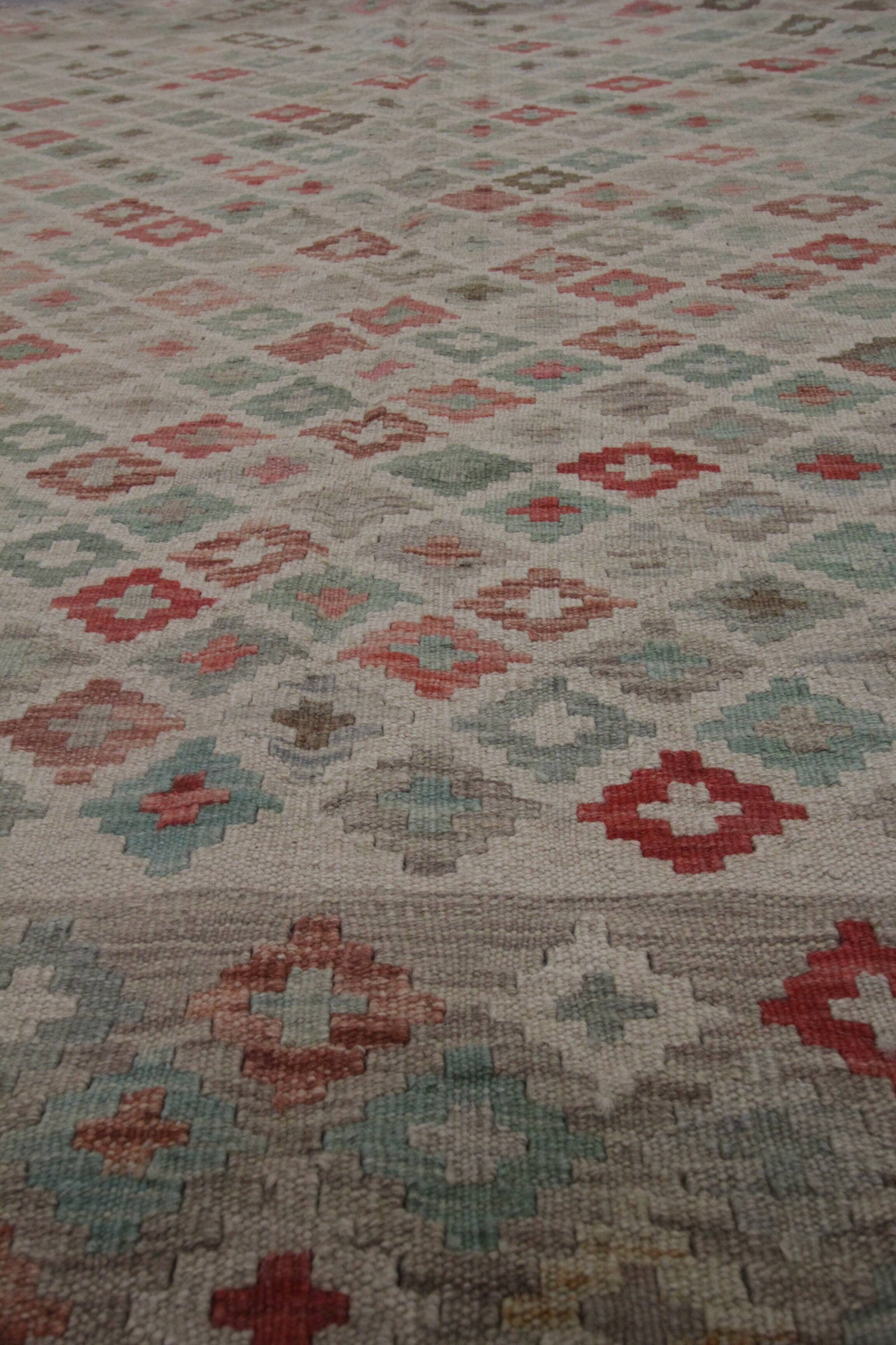 Geometric Kilim Rug Grey, Afghan Wool Carpet Handmade, Neutral Rustic Home