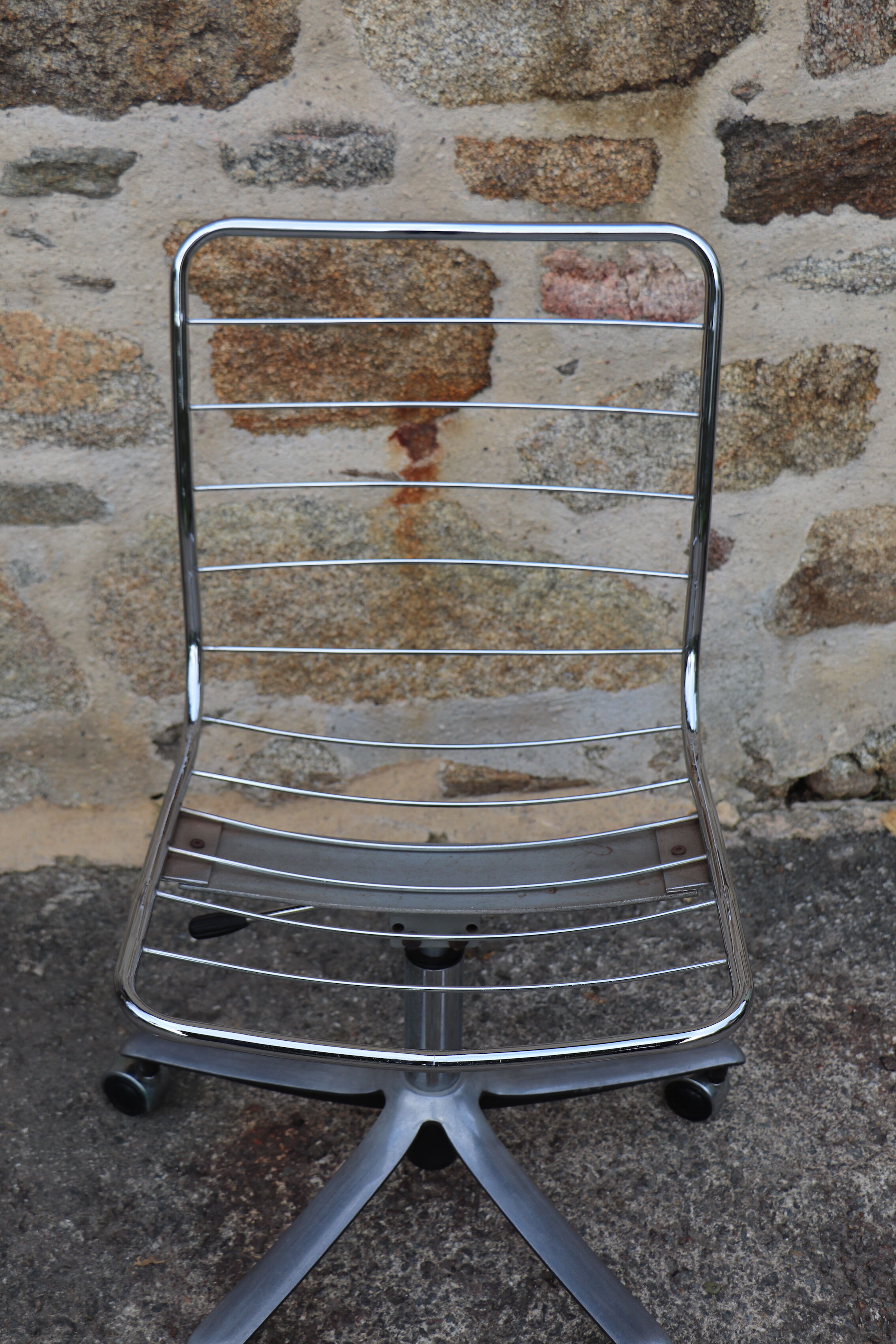 Chaise bureau pivotante chrome
