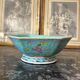 Ancient octagonal offering bowl in Chinese porcelain, Famille Rose s