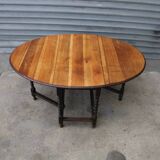 oval folding table