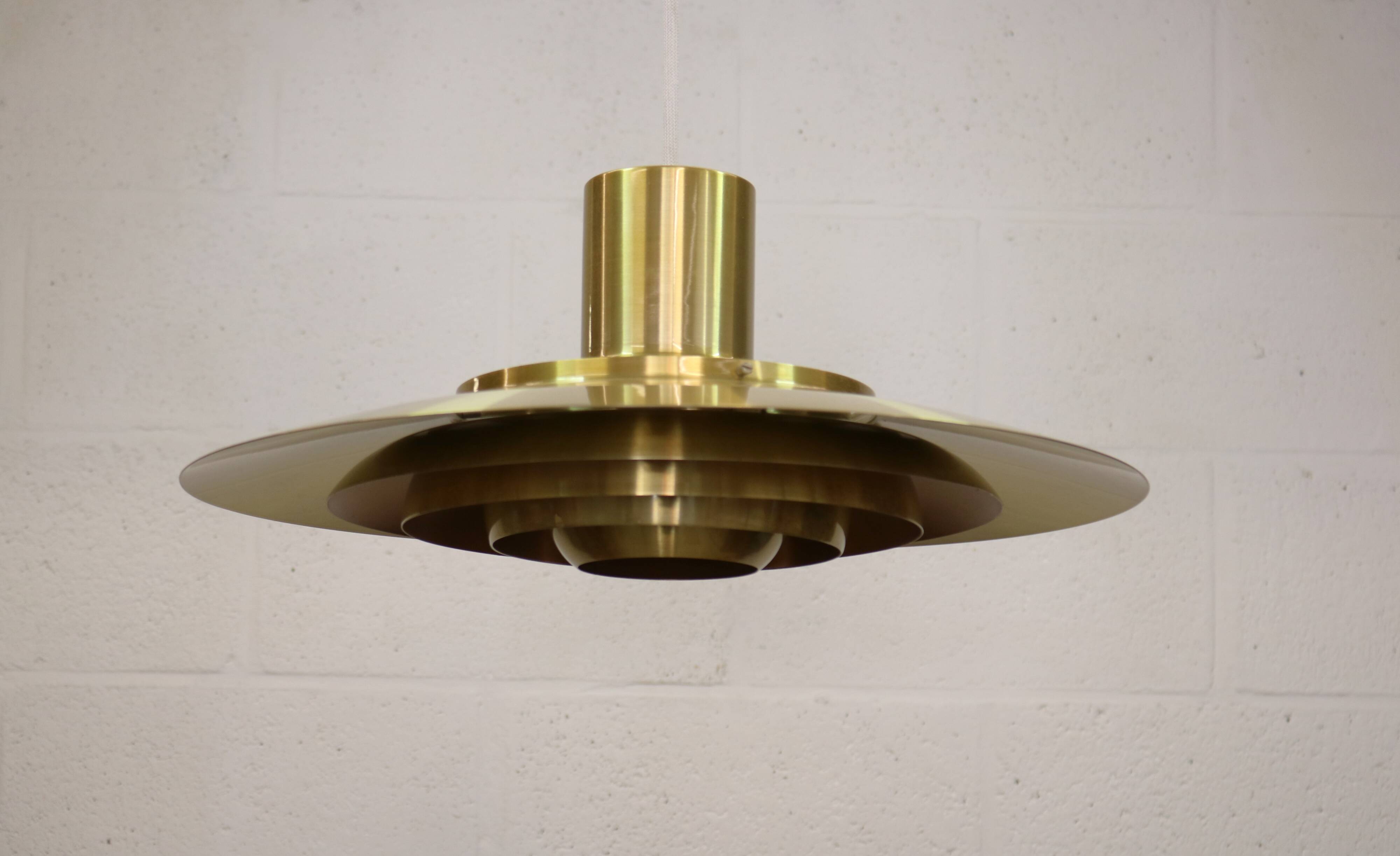 Nordisk Solar Lamp | Model P376 | Preben Fabricius & Jorgen Kastholm - Denm