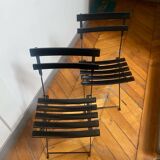 Set of chairs