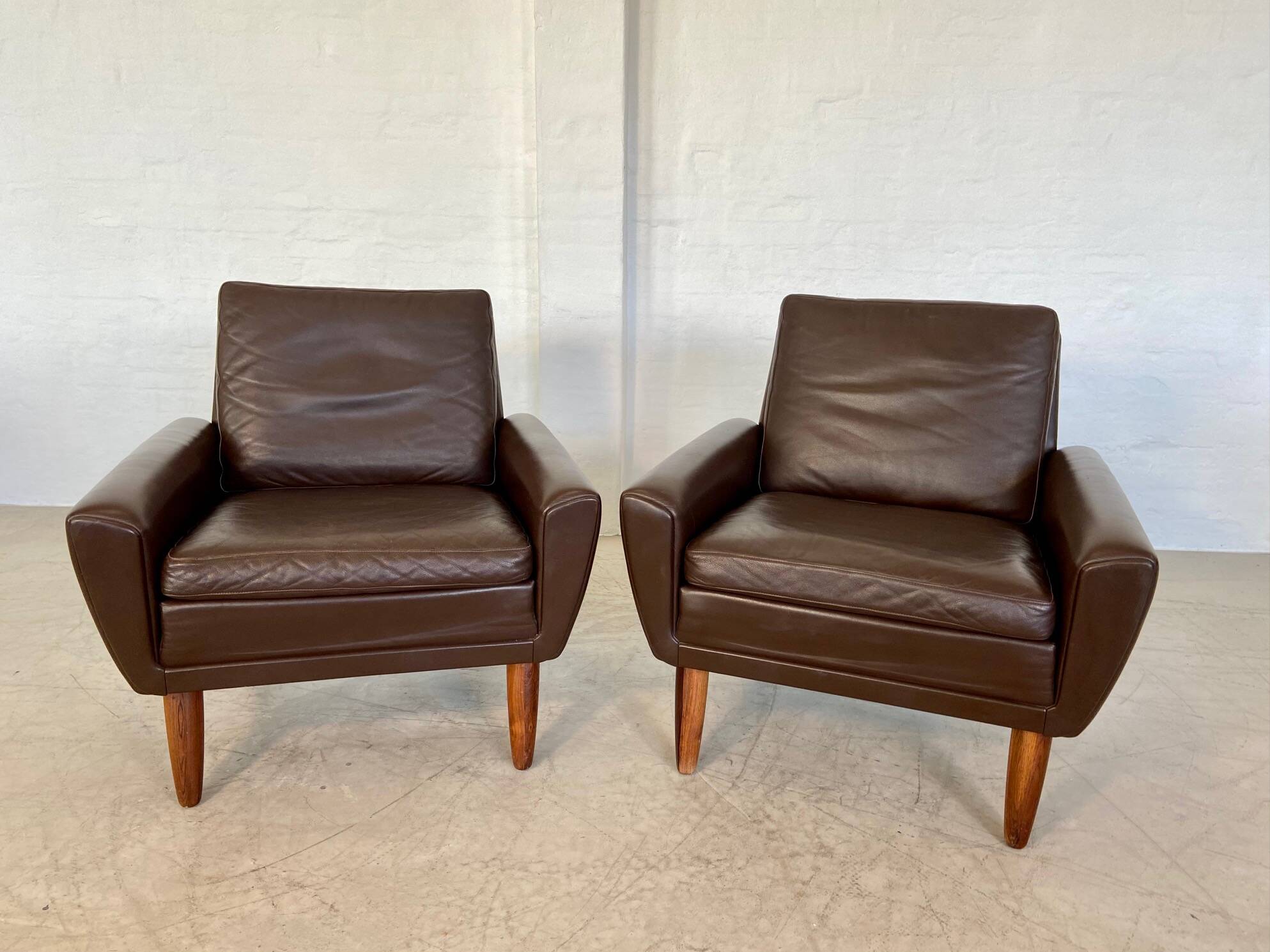 Vintage retro danish mid-century g. thams club chairs in coco brown leather