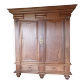 Baroque oak wardrobe, Northern Europe circa 1730-50