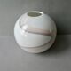 Vase boule en opaline années 80