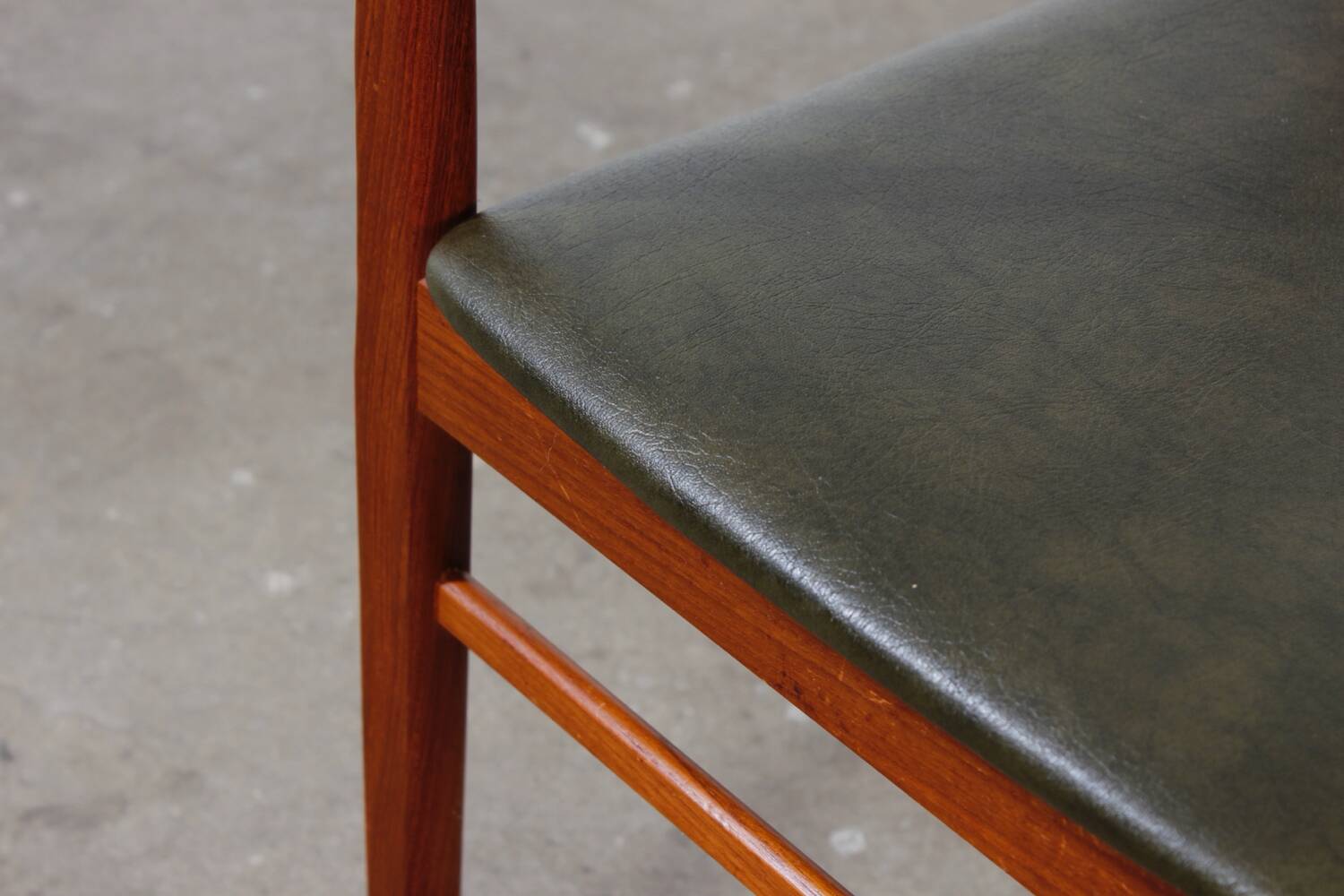 Vintage Teak Stuhl Danish Mid Century Kjærnulf Design 60er