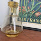 Carafe vintage en verre jaune