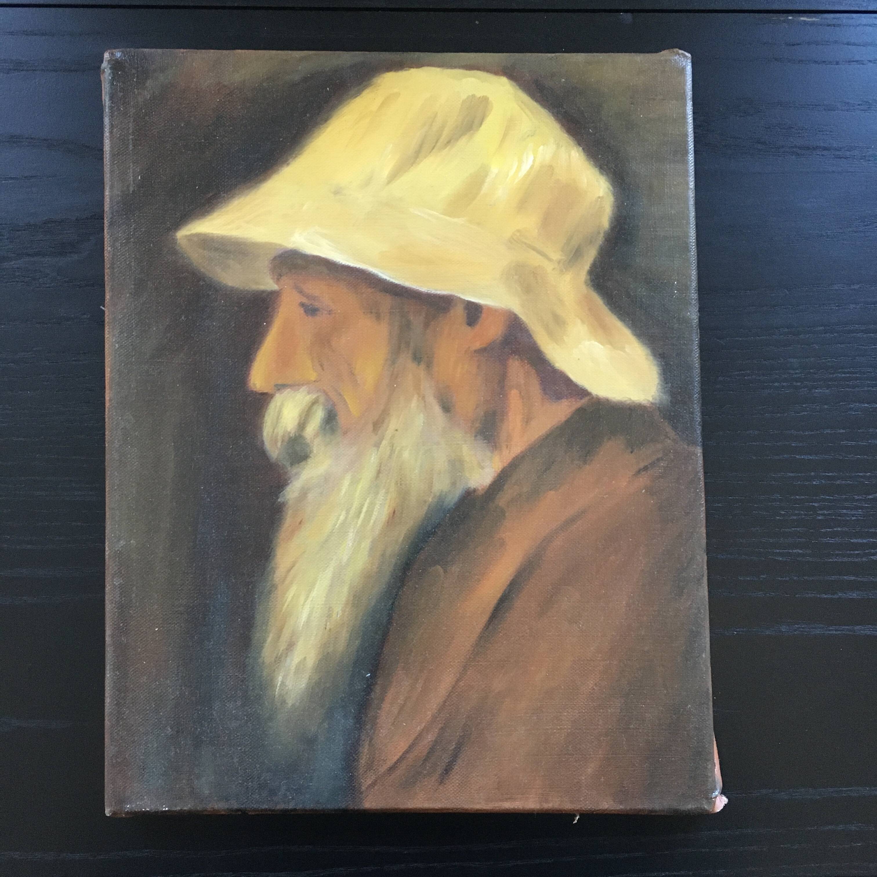 Chinese portrait table with a hat
