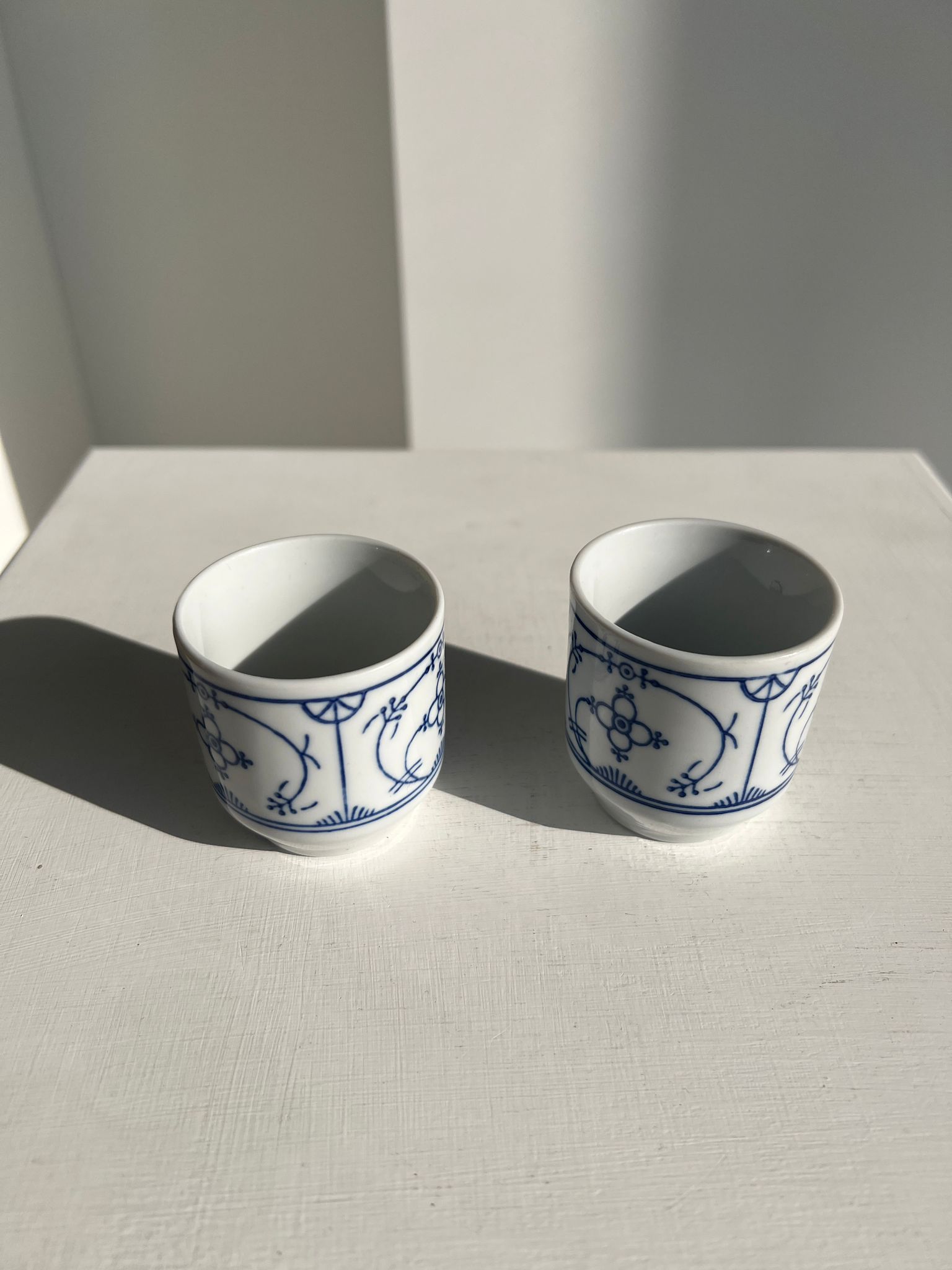 Set of 2 Scandinavian liqueur glasses or cups