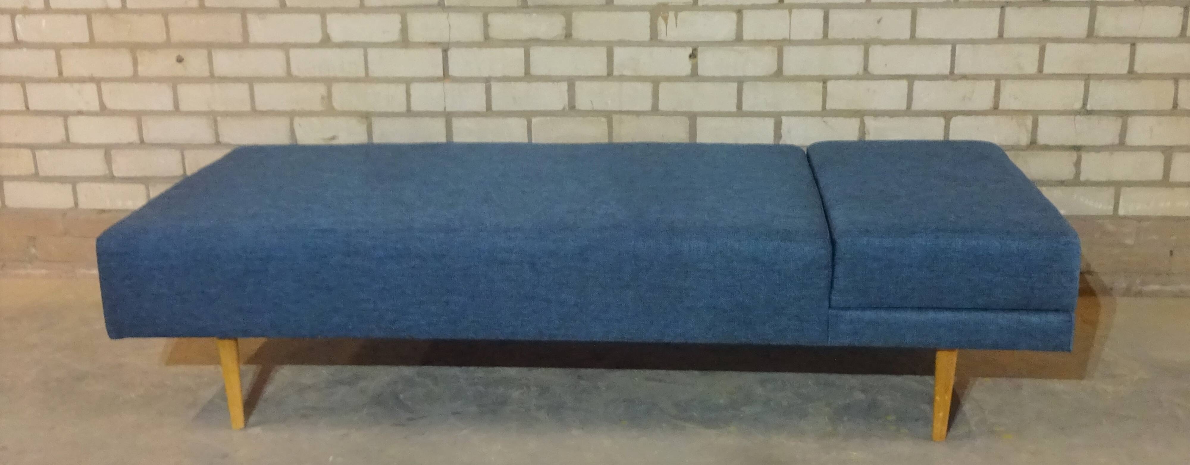 Rare multifunctional sofa/daybed with adjustable headrest 1960, restored
