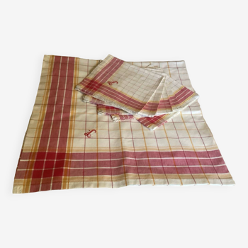 Tablecloth and 6 napkins - vintage