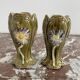Vases en barbotine, paire, Art Nouveau, faïencerie DE BRUYN, signés, numéro