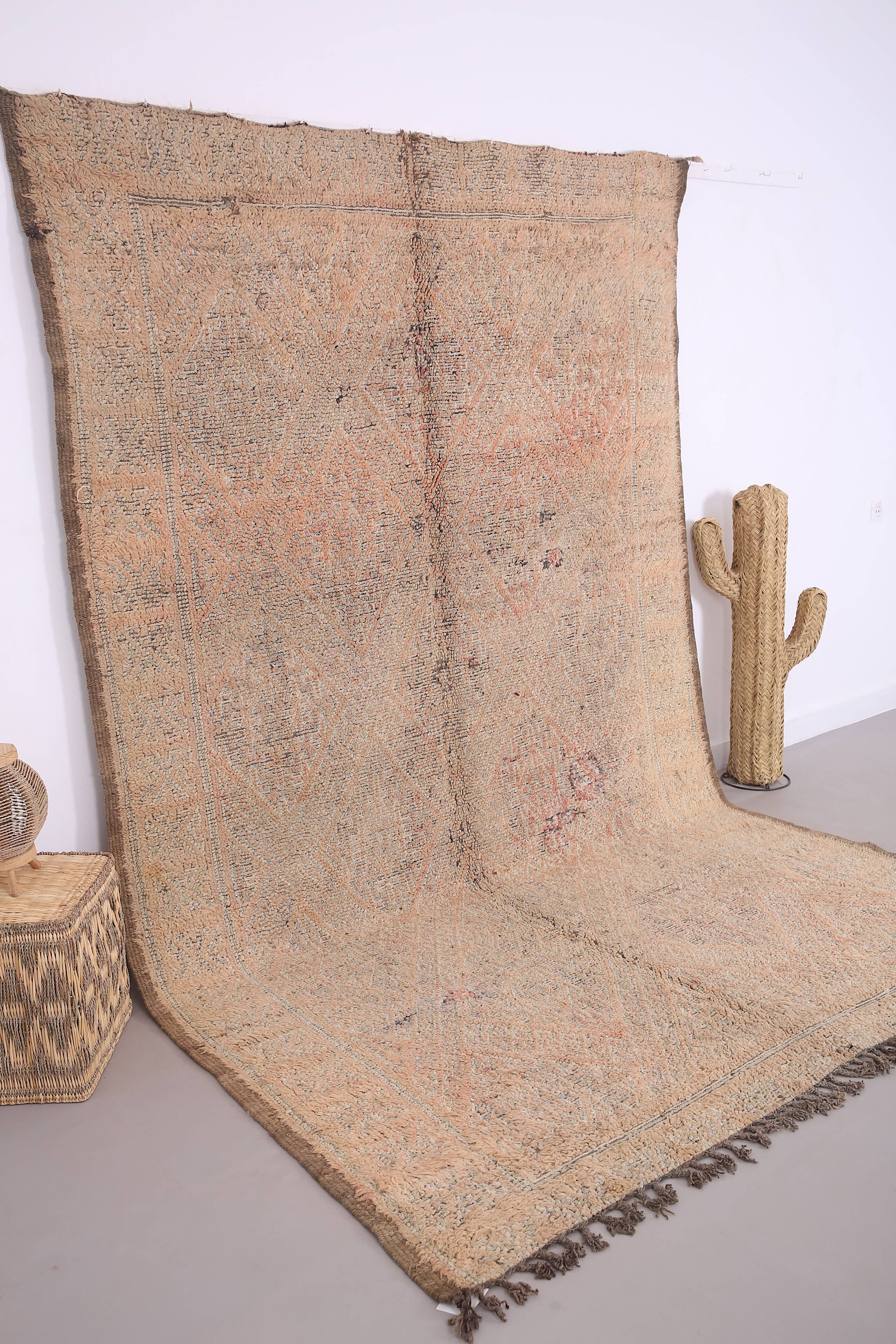 Vintage Beni Mguild Rug 305 x 326 cm - Moroccan Rug - Authentic Berber Rug