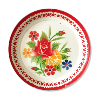 Vintage tray in enamelled sheet metal