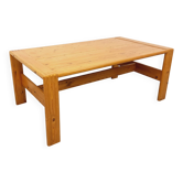 Large vintage coffee table in solid pine from the 70s and 80s.