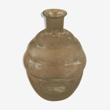 Vase en verre fumé