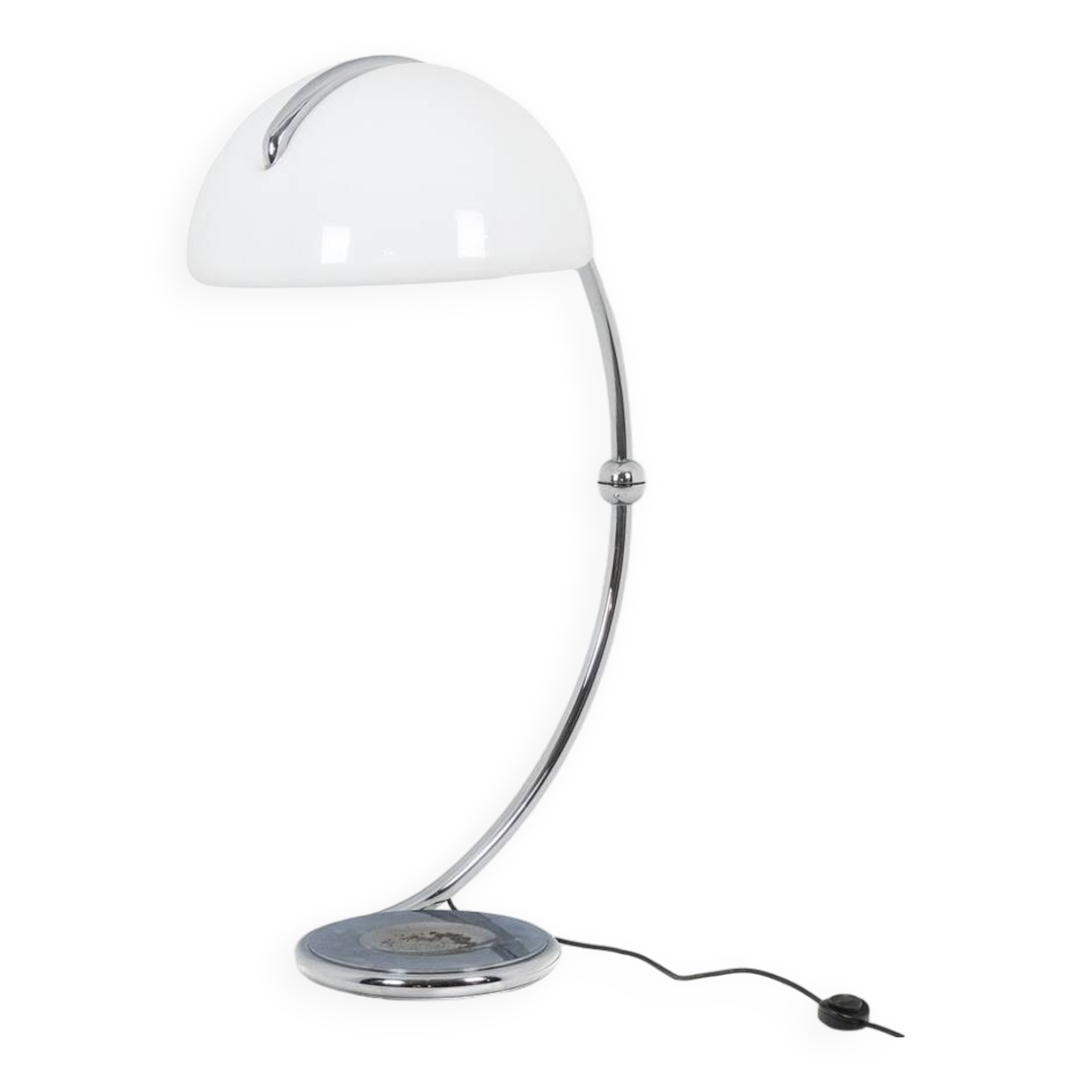 Lampadaire en métal chromé. Années 1970