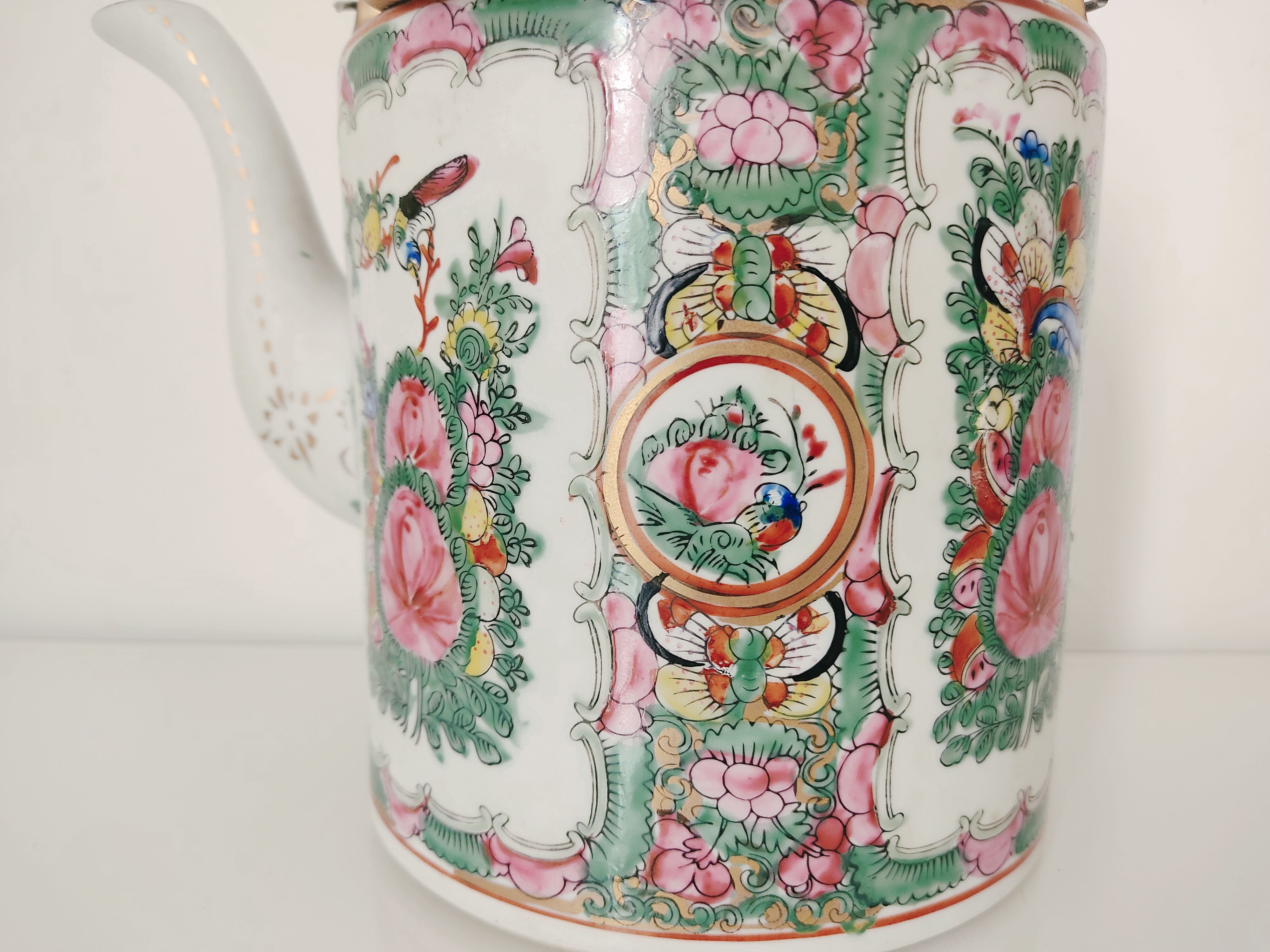 Porcelain teapot from China canton