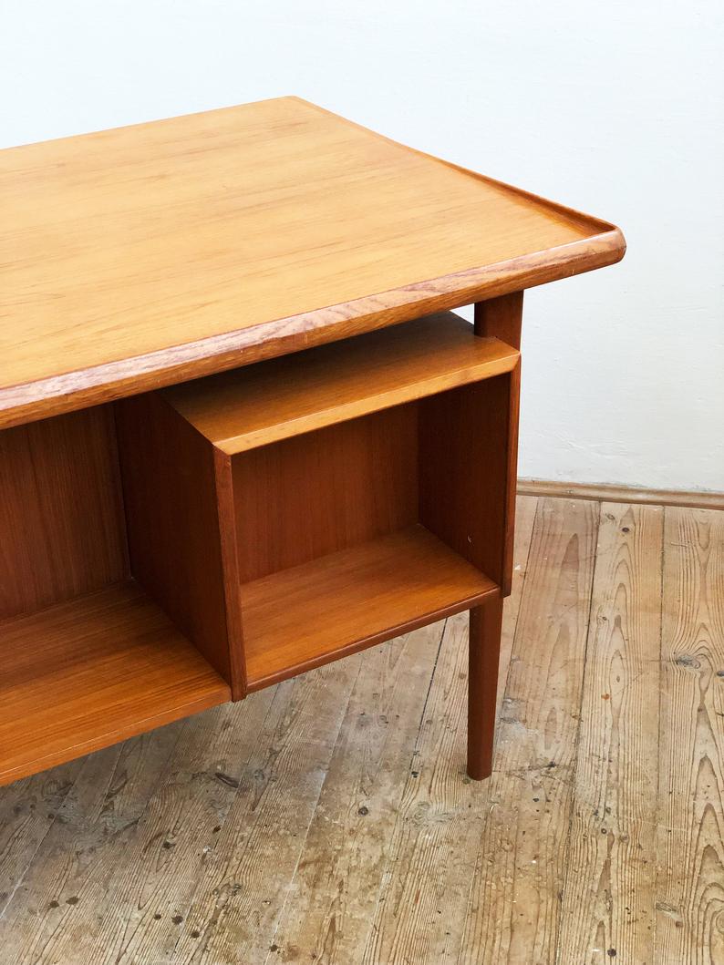 Mid-century danish teak desk by Peter Løvig Nielsen for Hedensted Møbelfabrik