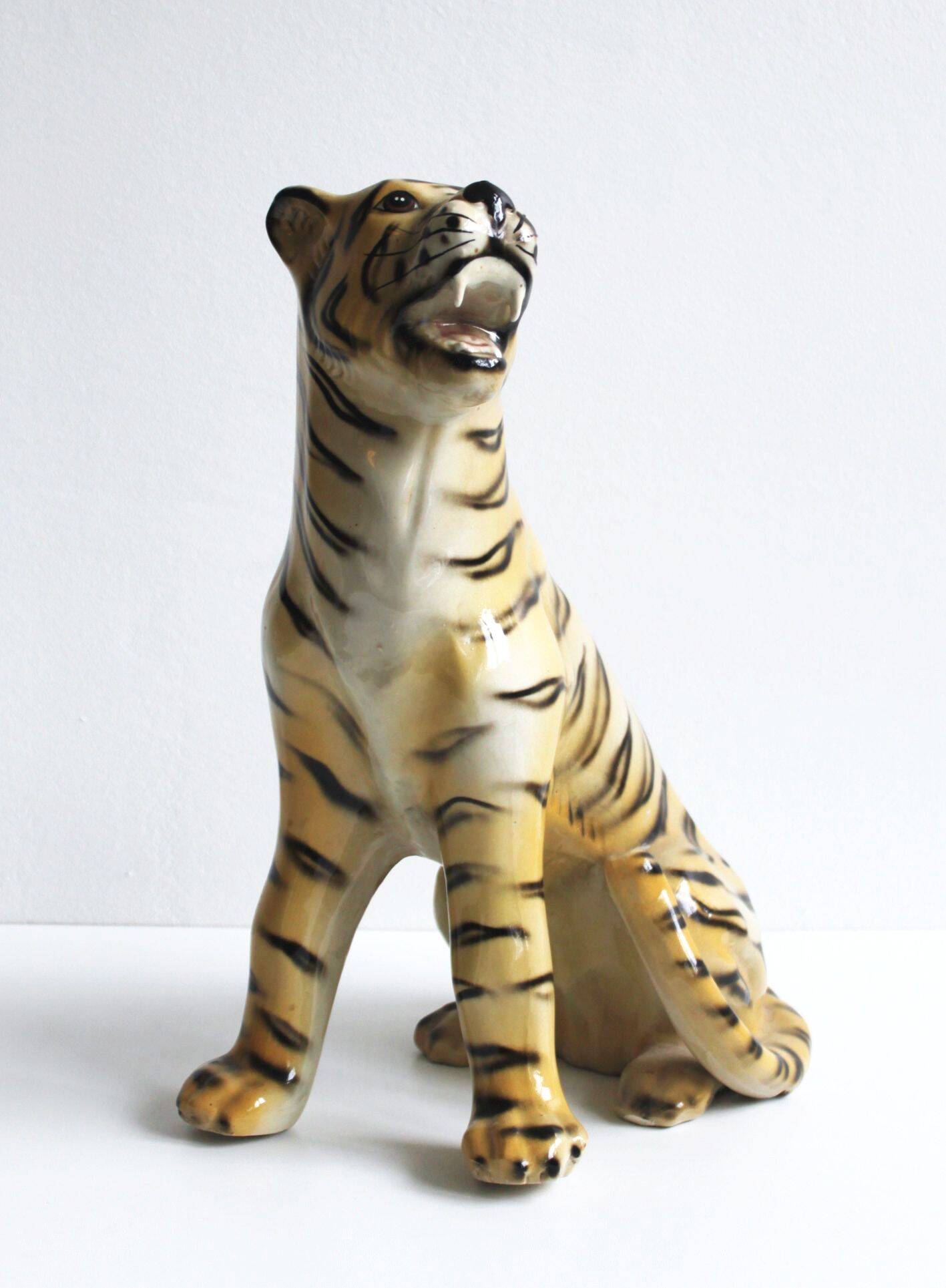 Ceramic tiger, 1970.