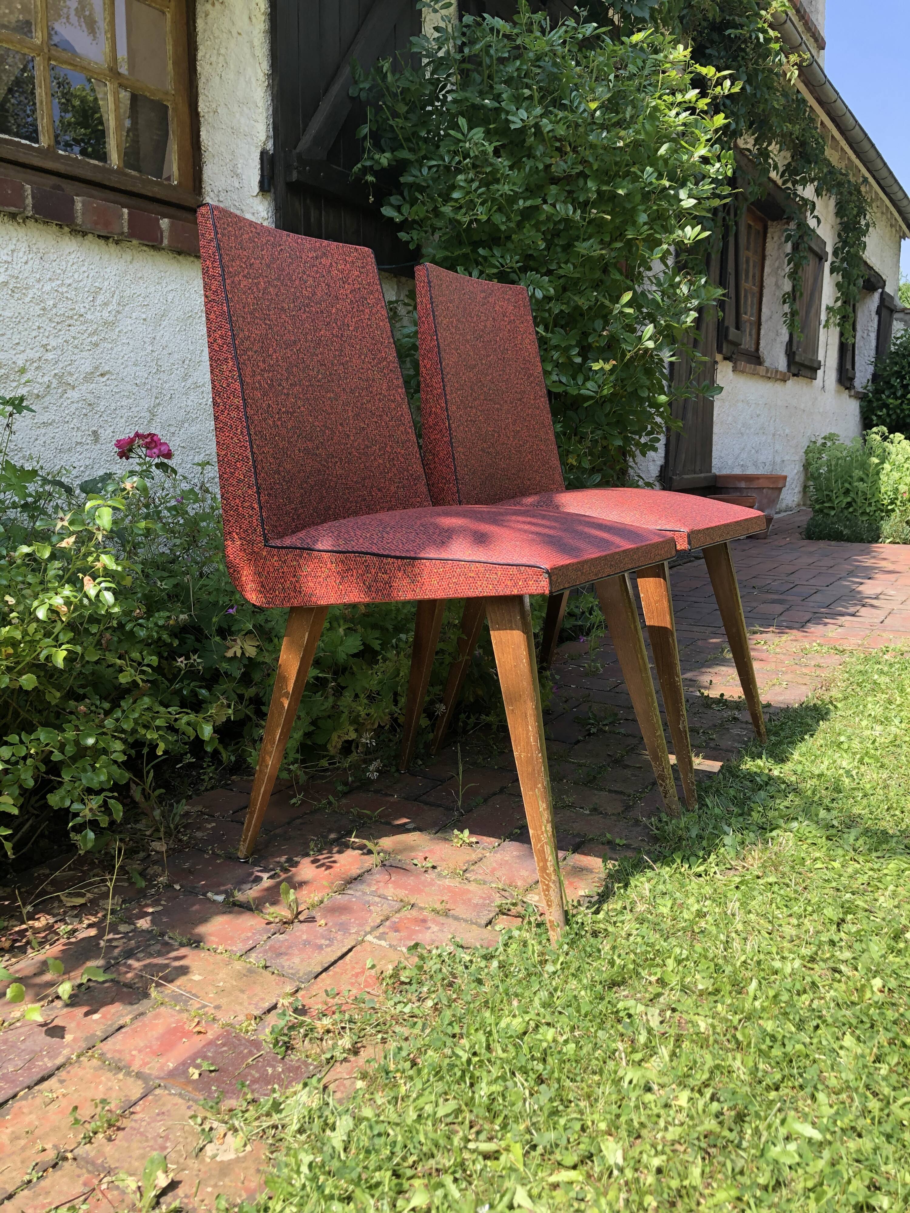 Pair of vintage chairs/compass feet