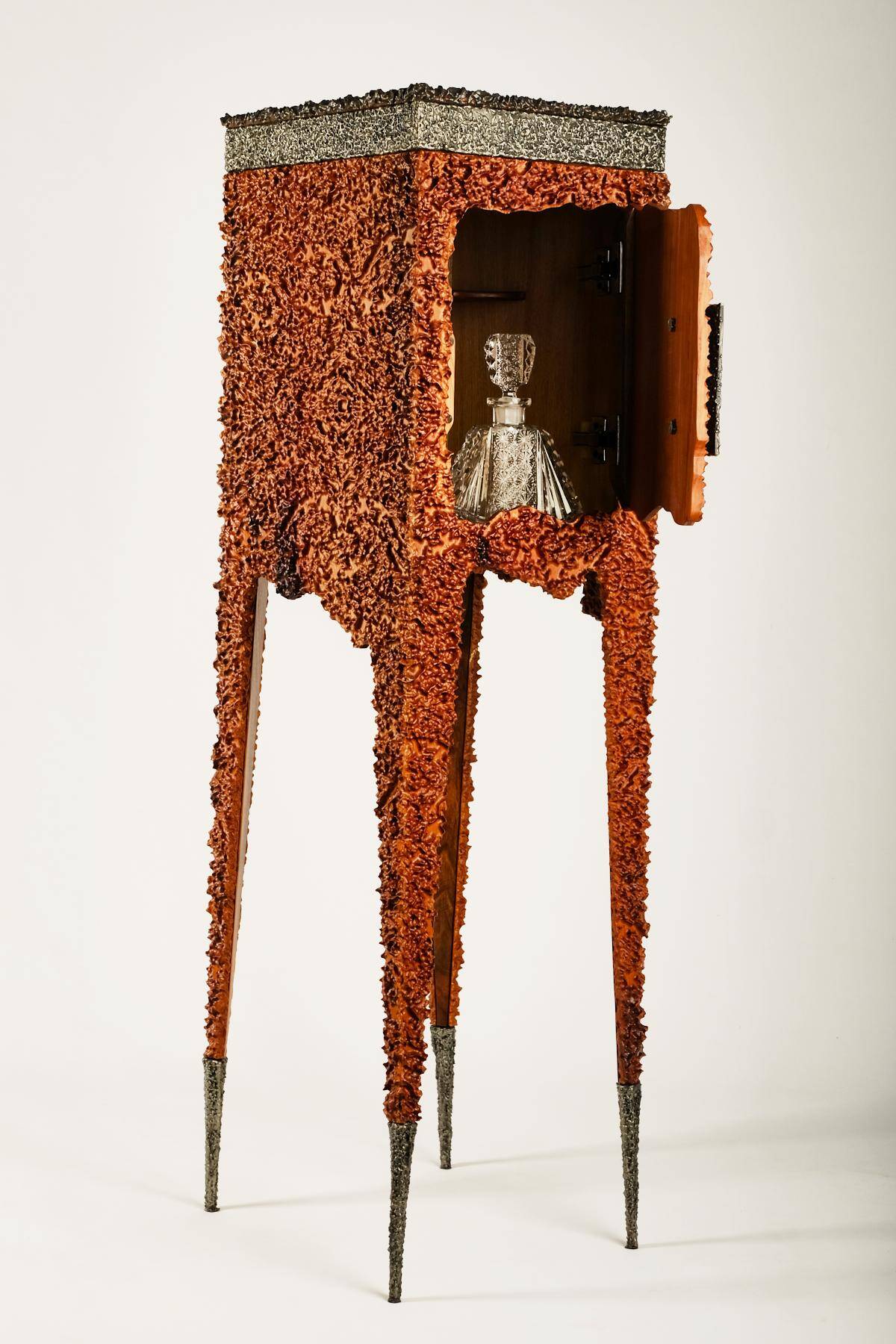 Bar cabinet Palisé by Kreatippci Studio