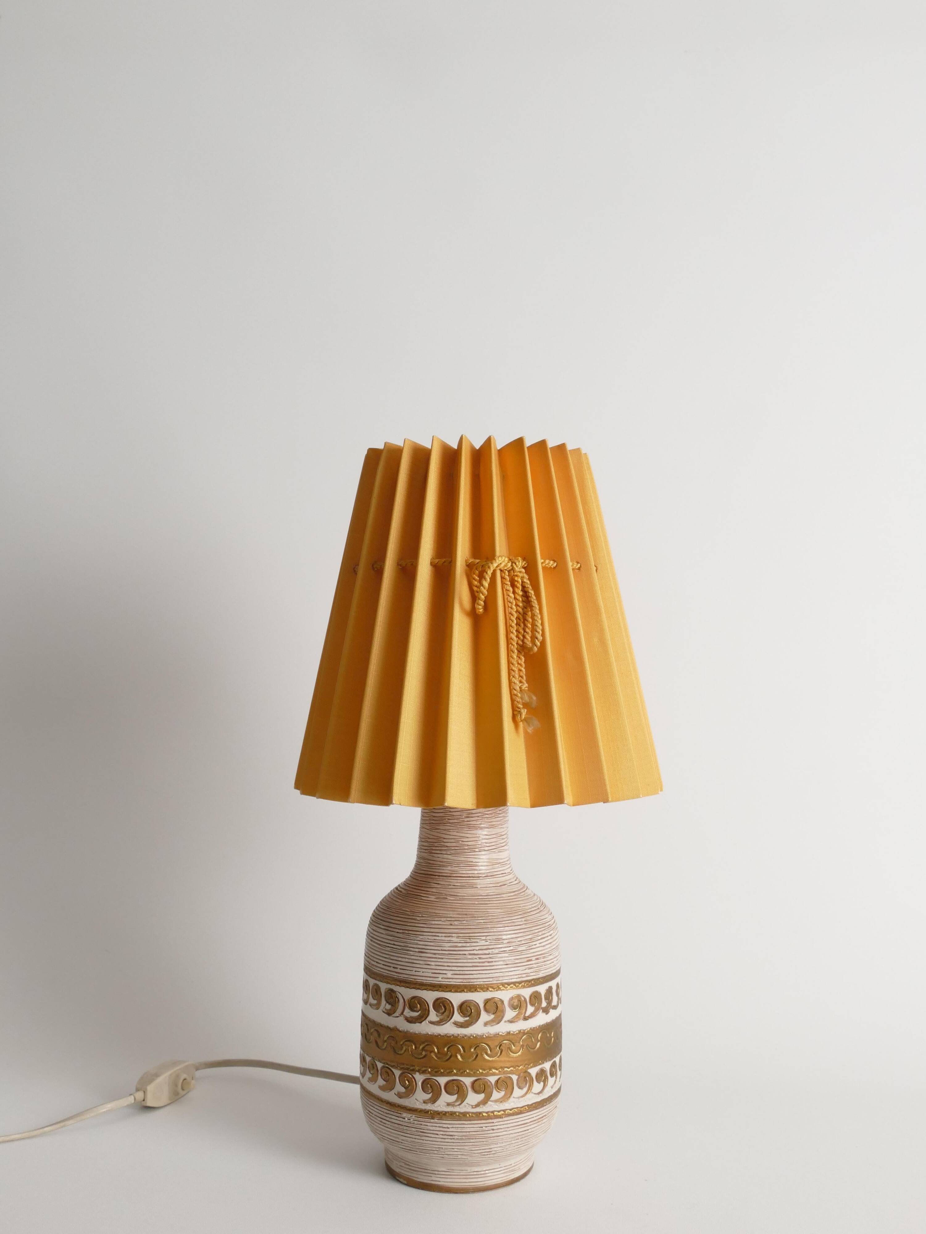White and Gold Ceramic Table Lamp by Fratelli Fanciulacci, Italy 1970's