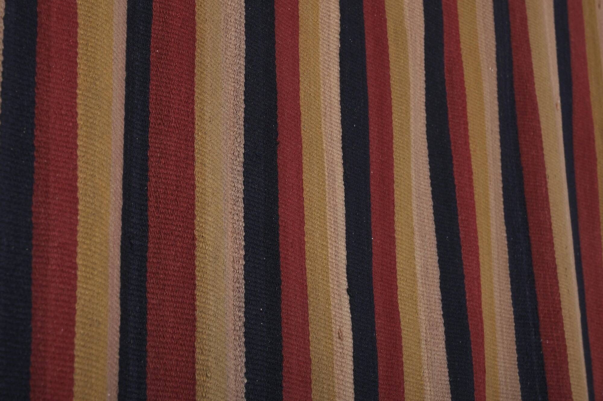 Tapis Kilim turc vintage tissé main