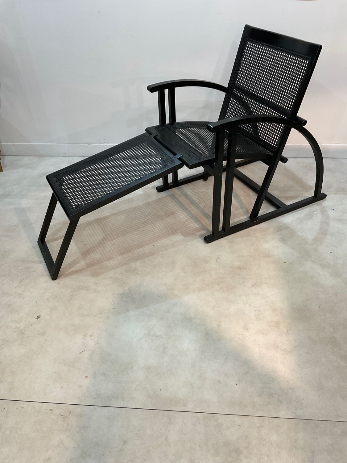 Arc lounge chair by Pascal Mourgue produced by Triconfort, France ca 1983
