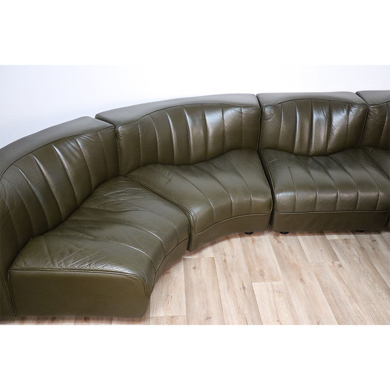 Modular vintage leather sofa by Tito Agnoli for Mobilier International 1970