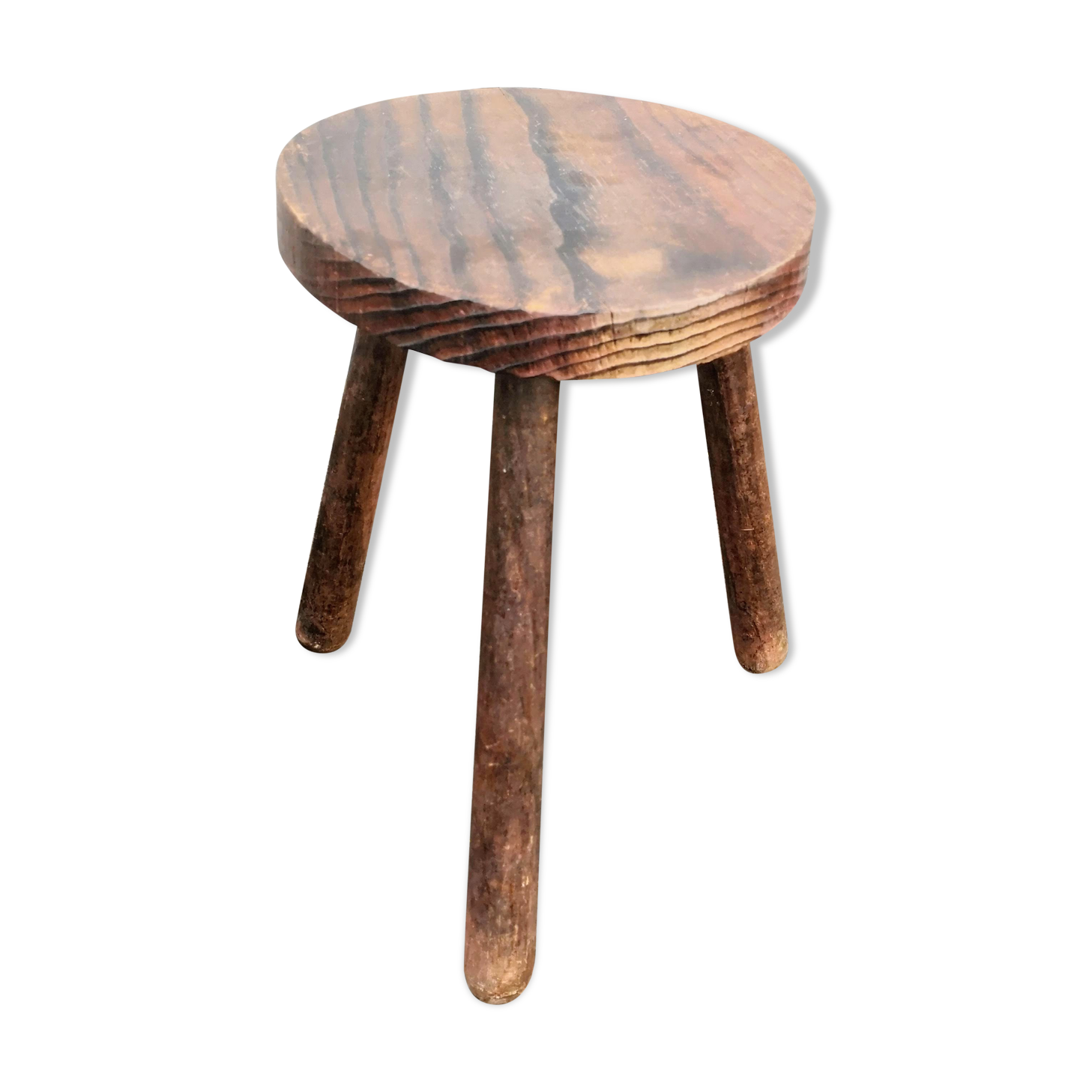 Farm tripod stool