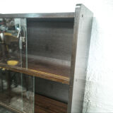 Vintage showcase library