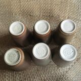 Series of 6 cups of sandstone