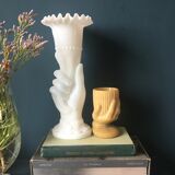 Hand vase in opaline
