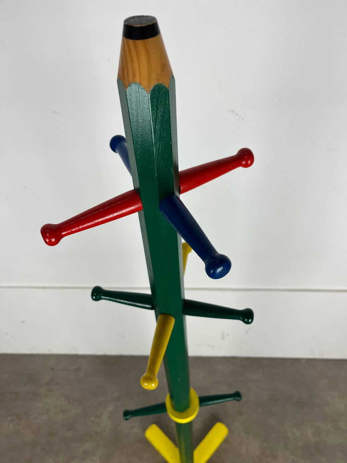 Pencil coat rack, children's style Pierre Sala