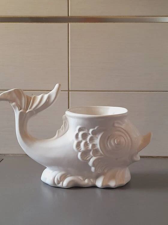 Dolphin-shaped cache pot, 1970