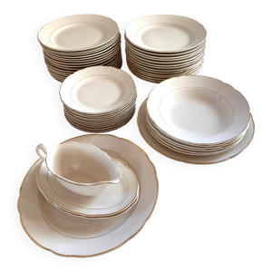 Service 53 pièces assiettes