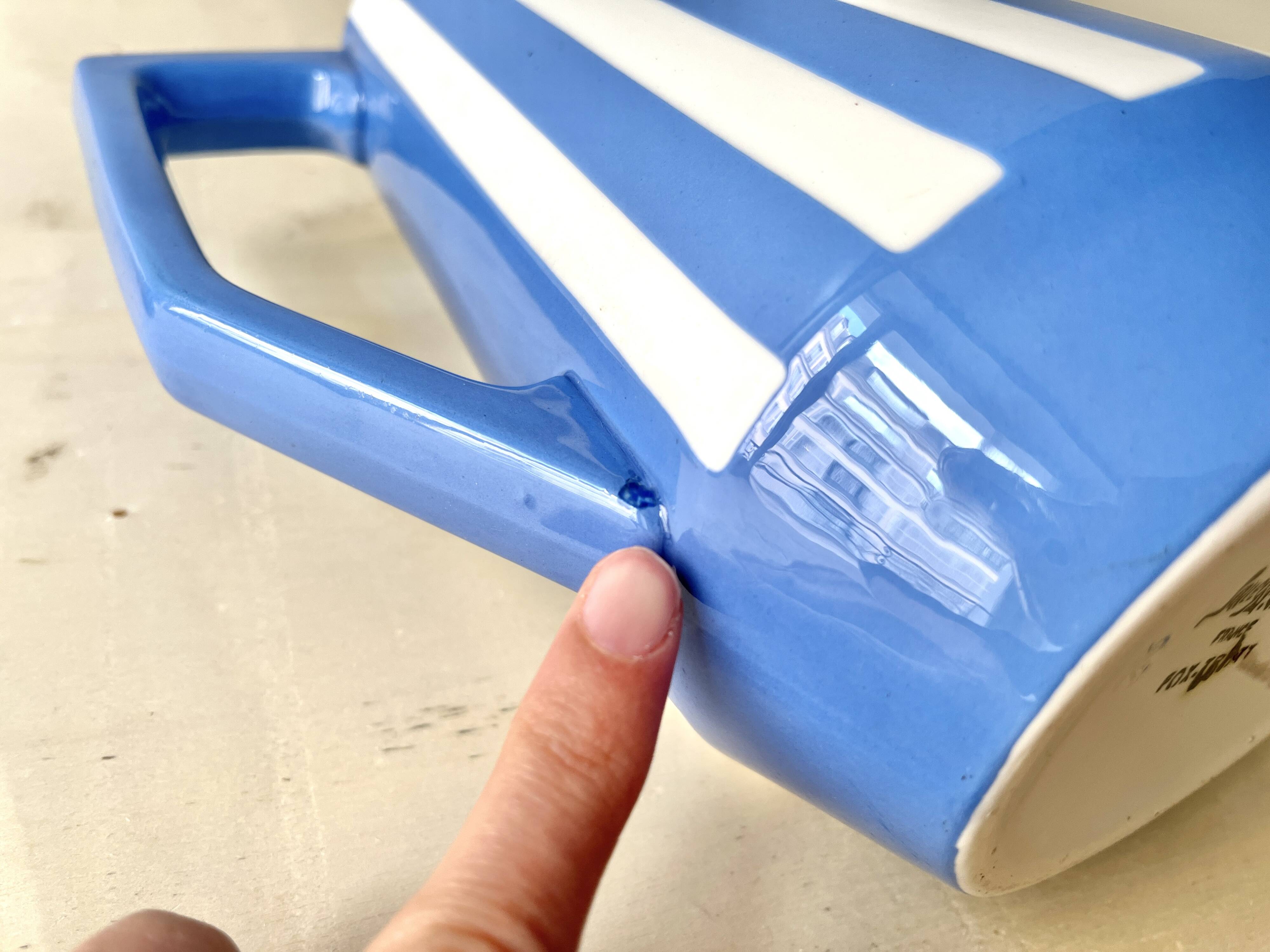 Large Fox Trott Sarreguemines coffee pot in art deco earthenware, 1930s vintage