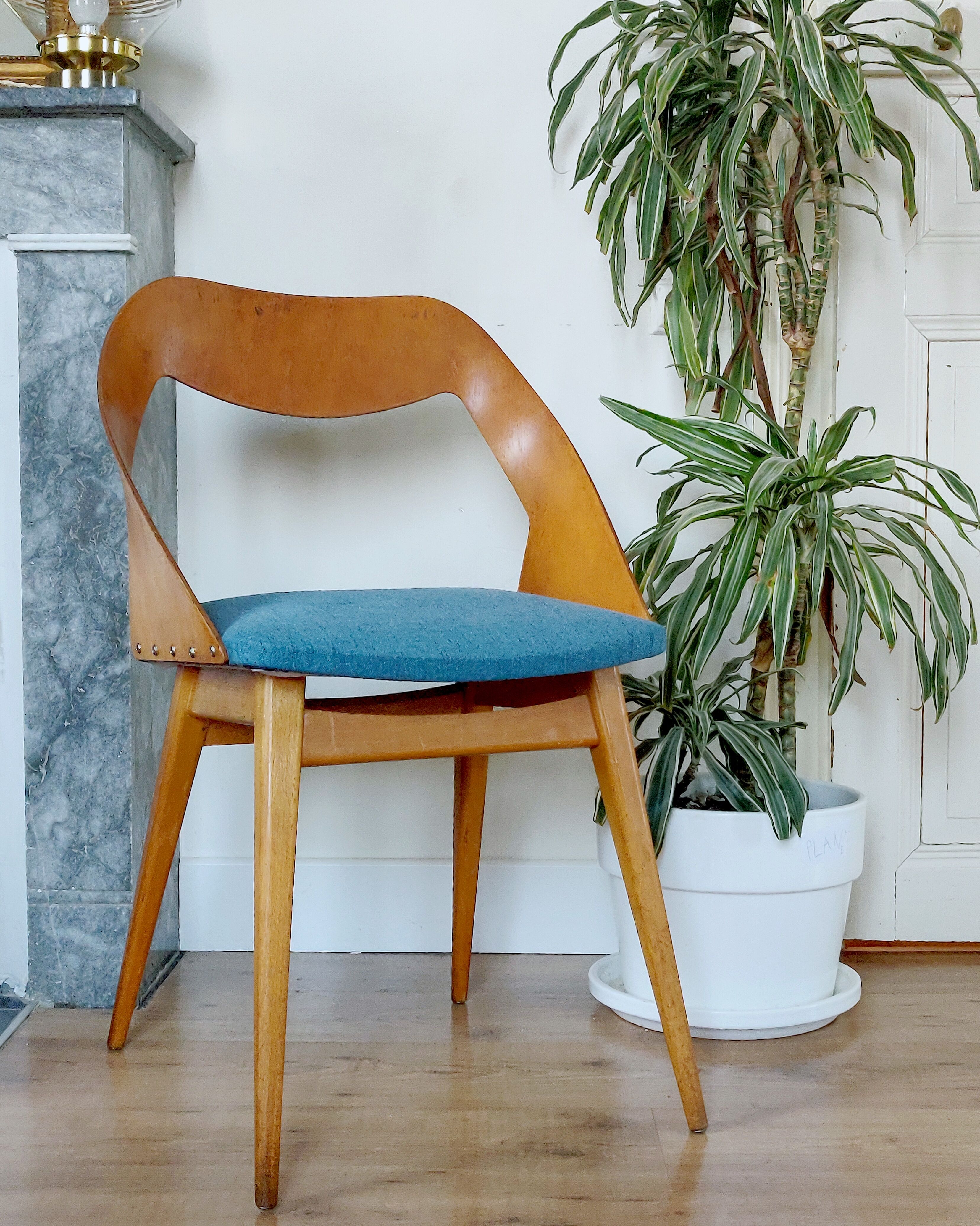 Louis Paolozzi chair restored