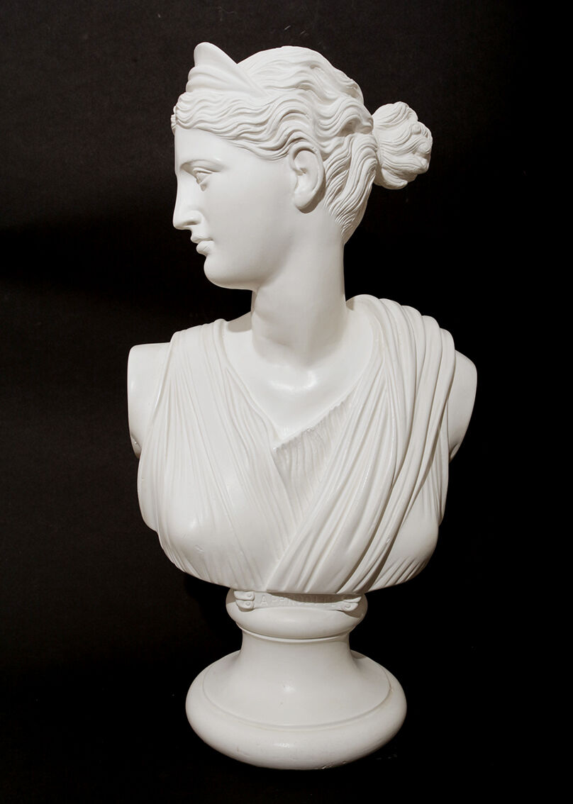 Large bust sculpture woman aphrodite platre white