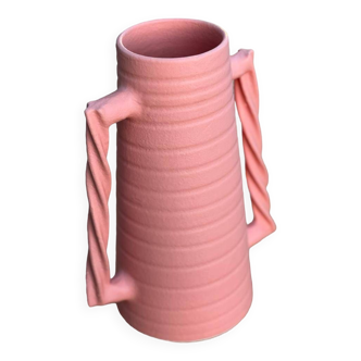 Ceramic vase with wavy handles