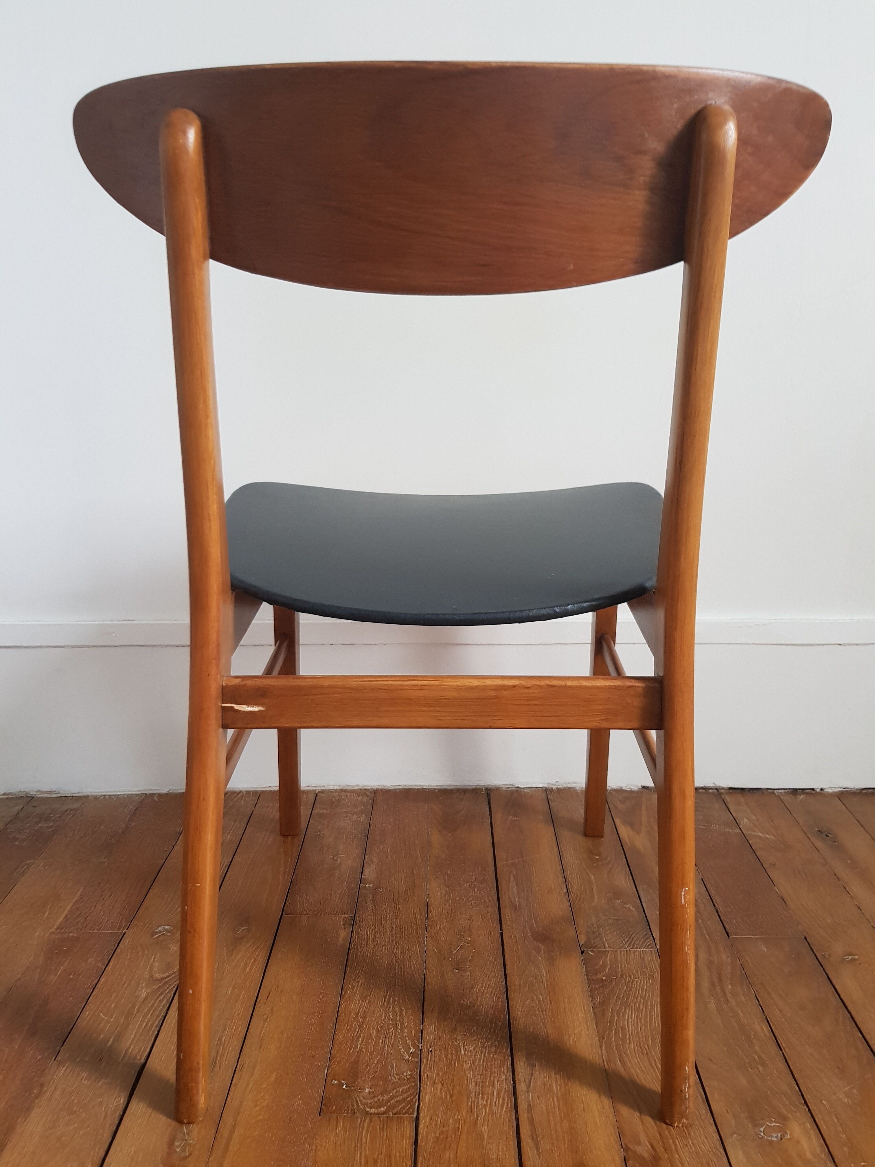 Scandinavian chair