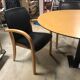 Table ronde et 4 fauteuils