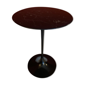 Table d'appoint tulipe