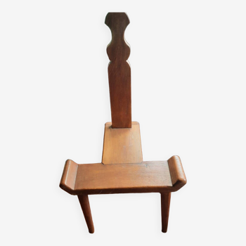 Tabouret tripode bois massif artisanal