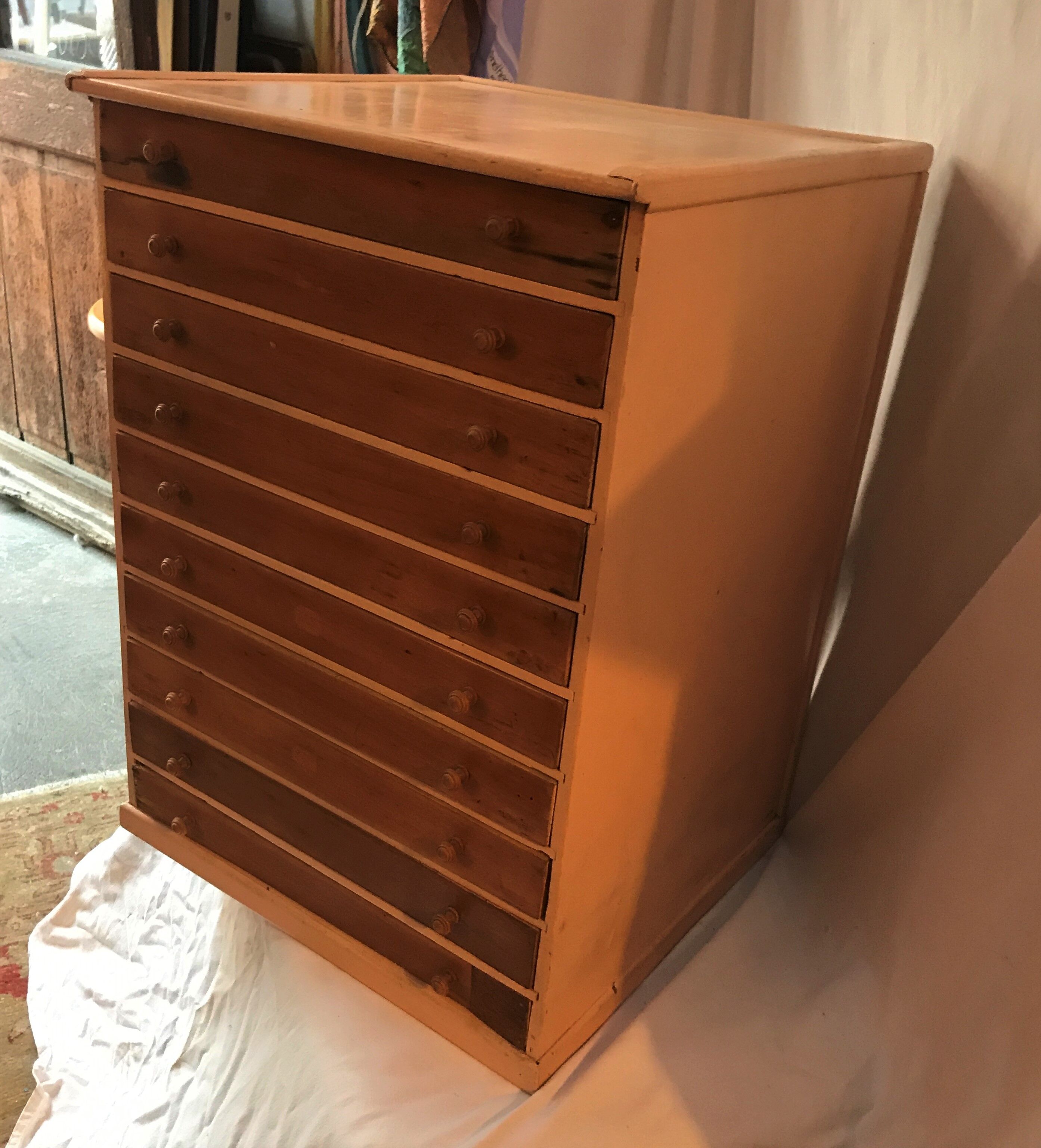 Meuble de métier à 10 tiroirs