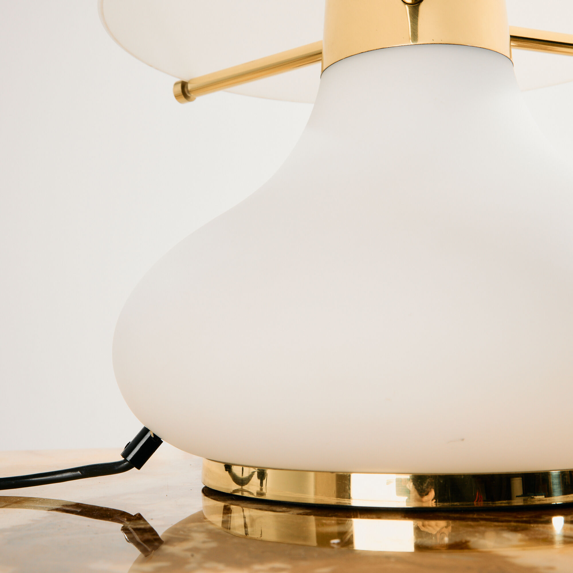 Table lamp in glass by Glashütte Limburg
