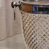 Champagne bucket in molded crystal with diamond tips