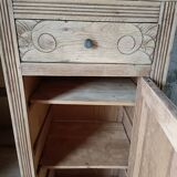 Asymmetrical wardrobe